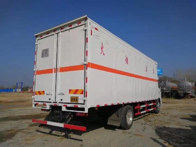 防城港市解放国六潍柴160马力防爆车 合规不超重的危化运输解决方案