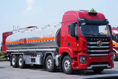 智能又安全，红岩杰虎H6轻松搞定危化运输